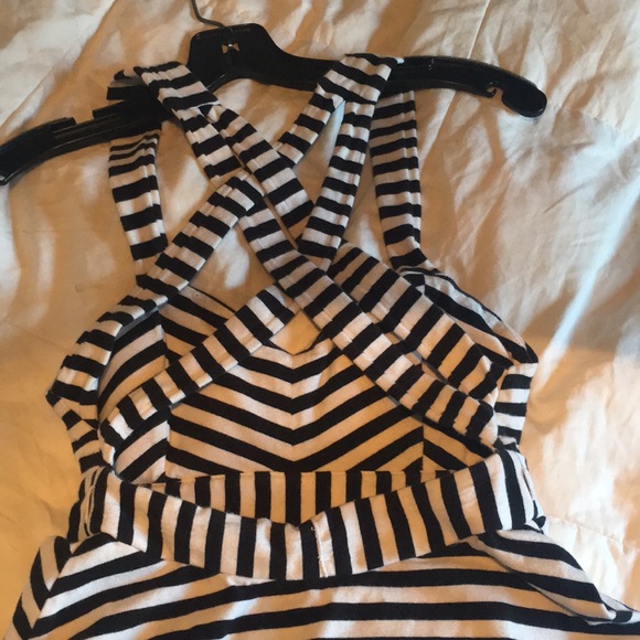 Strappy back dress - Picture 3 of 4